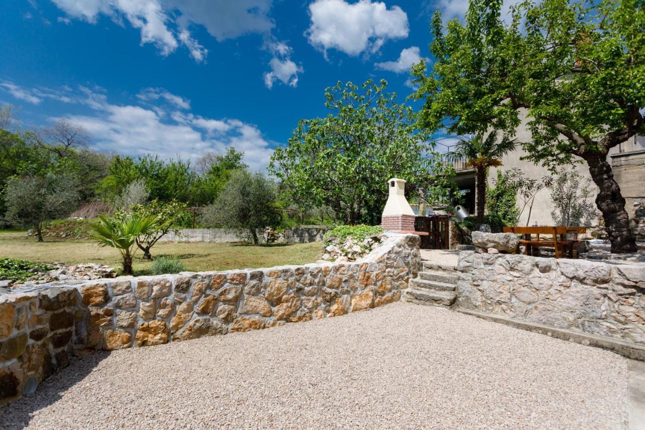 Villa Kuca Za Odmor "Na Paltu" Risika Exterior foto