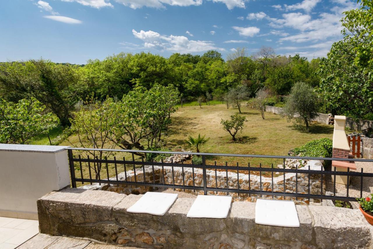 Villa Kuca Za Odmor "Na Paltu" Risika Exterior foto